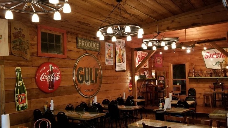 Interior of Old Hampton Store & BBQ