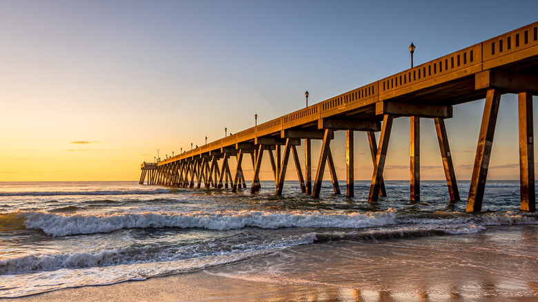 Johnnie Mercers Fishing Pier at sunrise