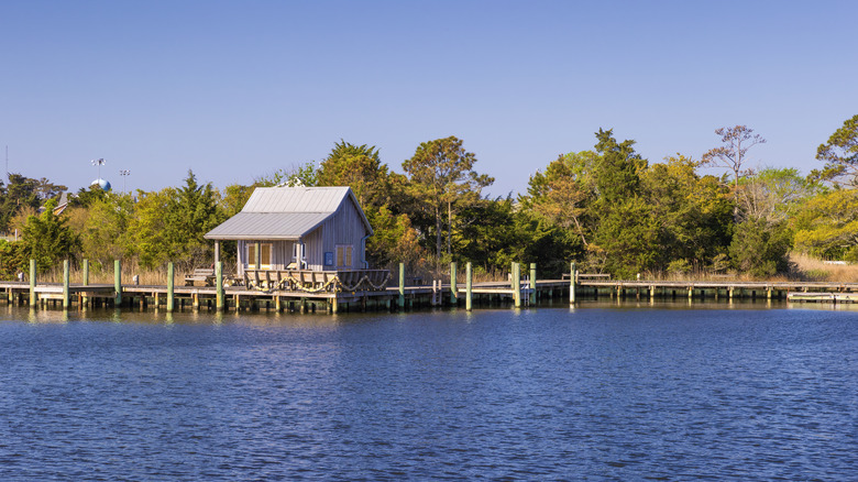 House on a dock in Roanoke Island in North Carolina
