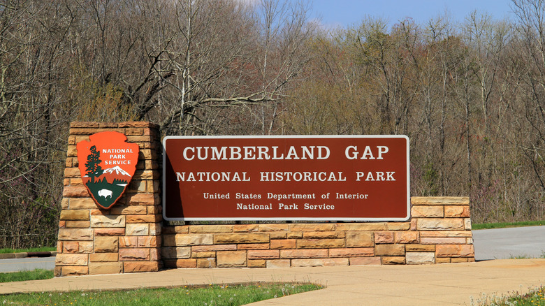 Welcome sign for Cumberland Gap National Historical Park