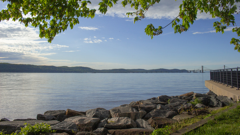 Irvington waterfront view of the Hudson River