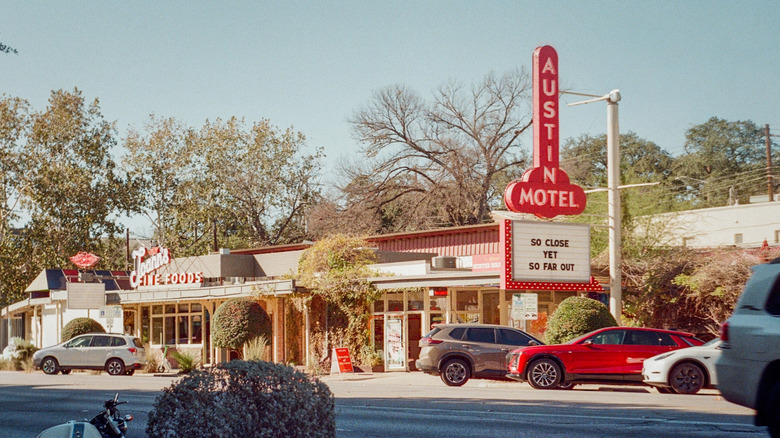 Exterior of the Austin Motel and sign