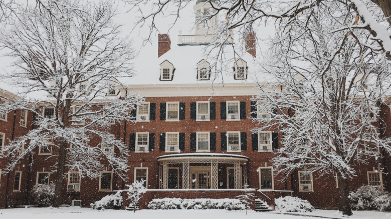 Snowy building at Miami University in Oxford, Ohio