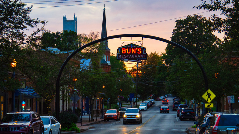 Downtown Delaware, Ohio, at night.