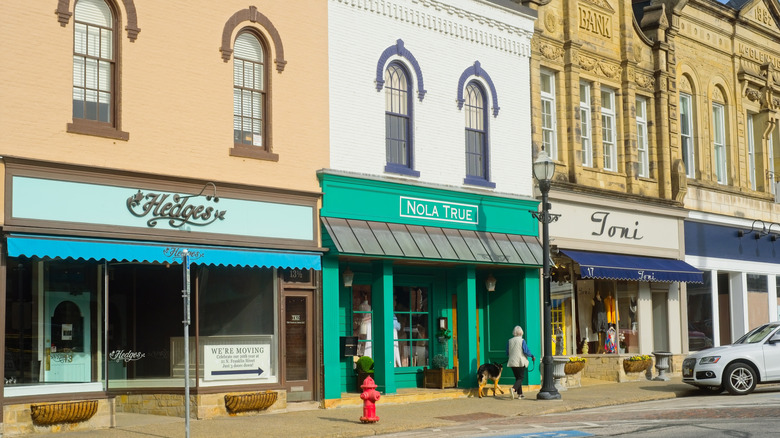 Little shops in Chagrin Falls, Ohio