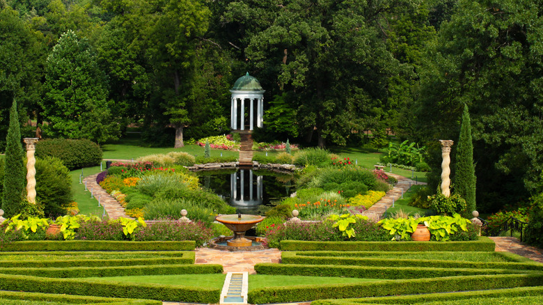 The formal garden in the Philbrook Museum of Art