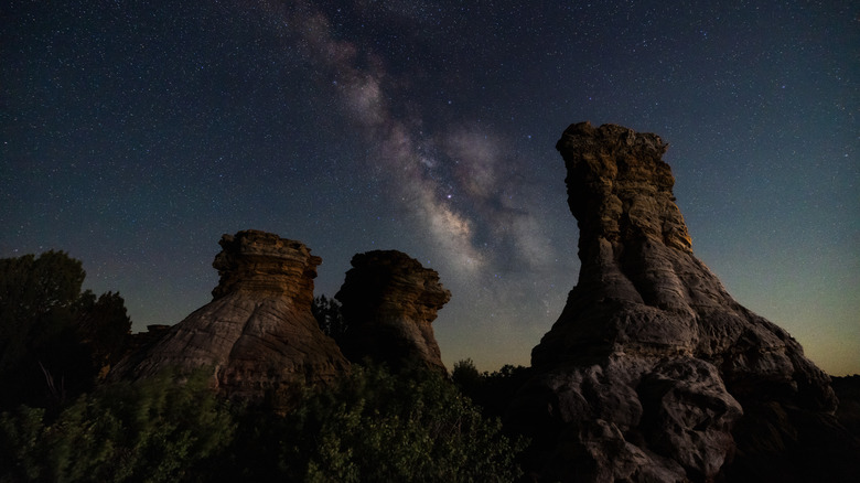 Milky way over the Three Sisters in Black Mesa