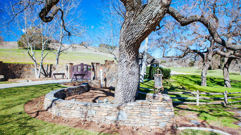 Abandoned entrance to Neverland Ranch in 2013 prior to redevelopment