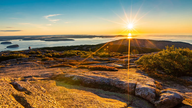 Sunrise in Acadia National Park observed from the top of Cadillac mountain.