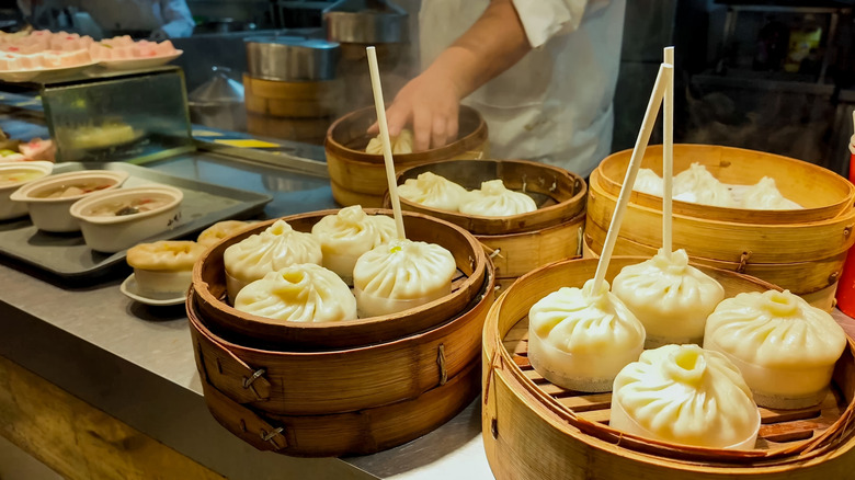 Dim sum in bamboo steamers
