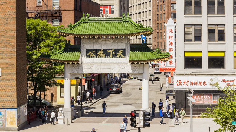Paifang at entrance to Chinatown, Boston