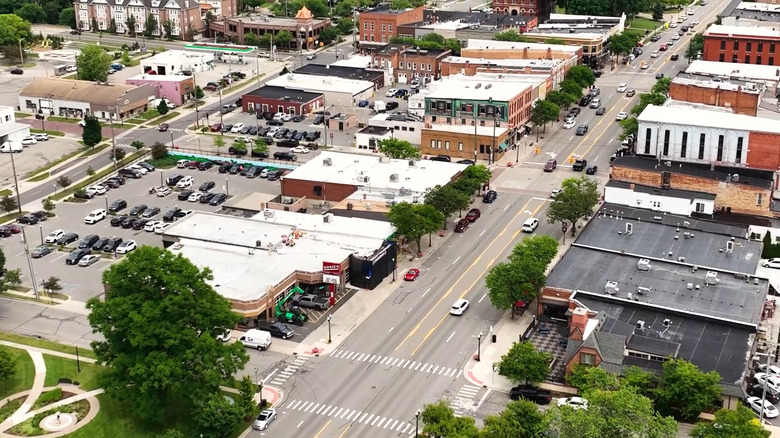 An overview shot of a Michigan town during the day.
