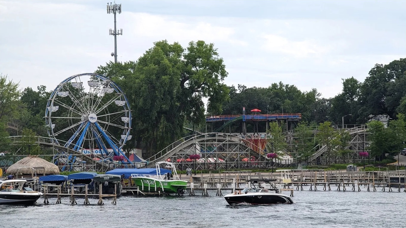 One Of America's Oldest Amusement Parks Is A Nostalgic Iowa Gem With A Vibrant Boardwalk And Lake Views