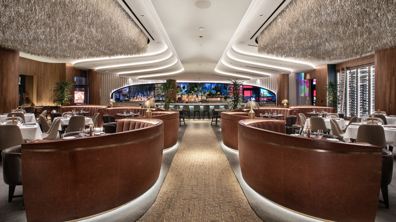 Interior image of the lounge and seating area of Ocean Prime Las Vegas, an upscale surf 'n' turf chain restaurant located on the Strip in Las Vegas, Nevada, USA