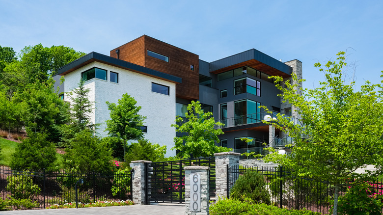 A wealthy home in Brentwood, Tennessee
