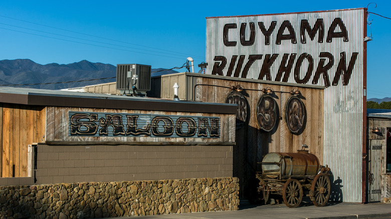 The old-style Western sign for Cuyama Buckhorn