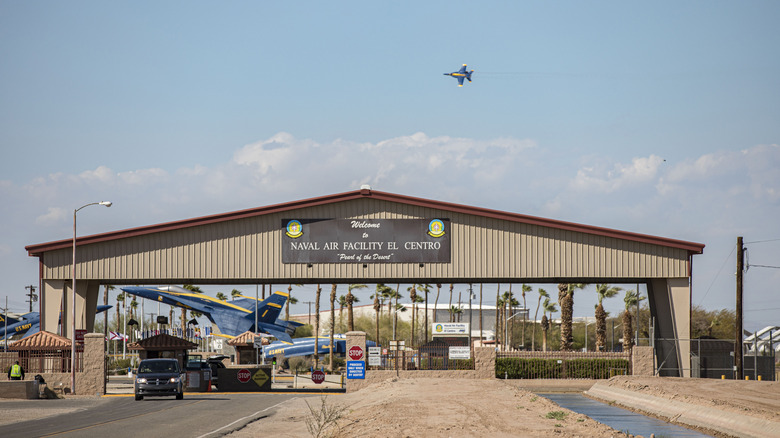 El Centro airshow with Blue Angel flying