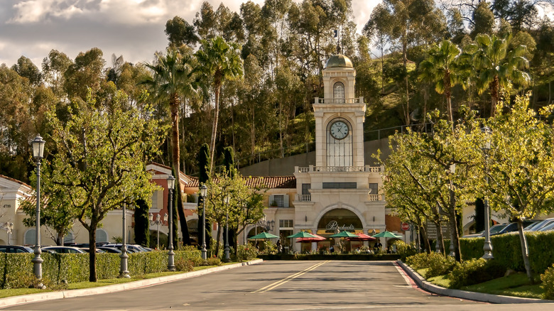 The Commons at Calabasas, California