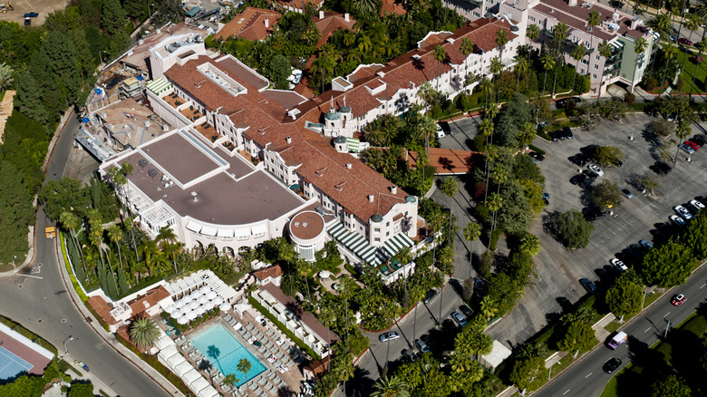 Aerial view of the Beverly Hills Hotel and pool