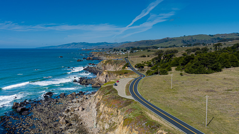 View of the winding Highway 1 along Sonoma Coast
