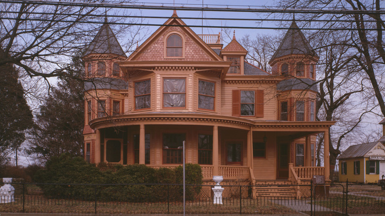 The Victorian-style John B. Lindale House & Farm in Magnolia, Delaware