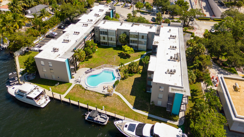 A waterfront complex in Rio Vista, Fort Lauderdale