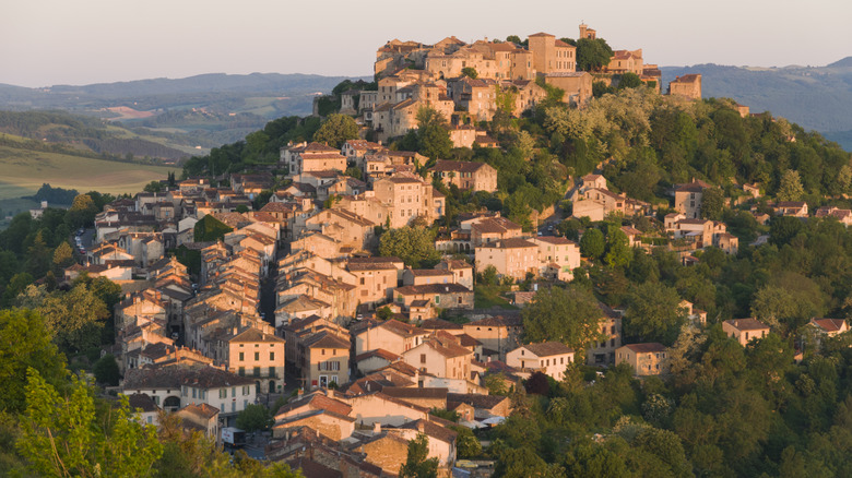 Cordes-sur-Ciel in Tarn, France, at sunrise