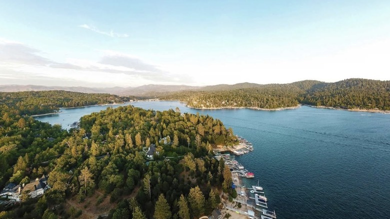 Lake Arrowhead, Georgia