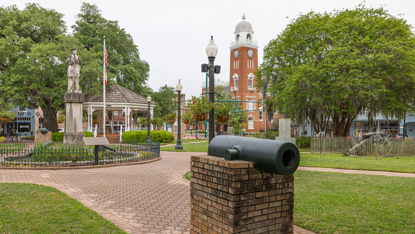 One Of Georgia's Most Vibrant Downtowns Is In A Walkable Riverfront ...