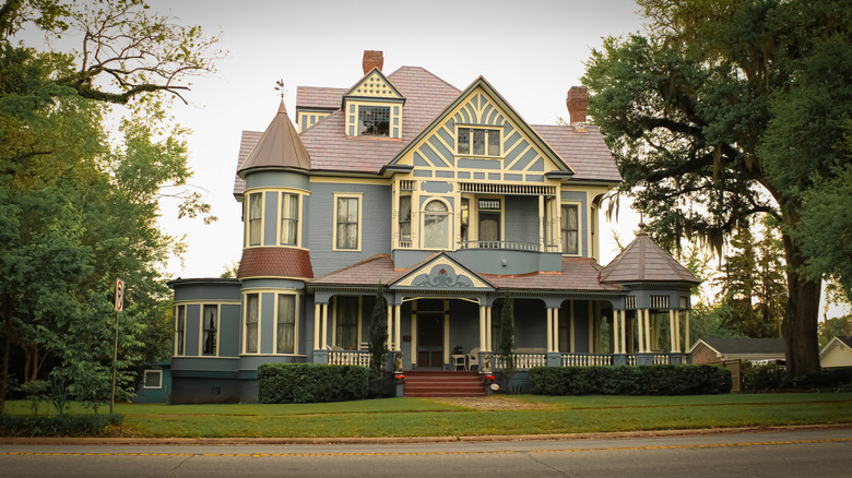 A beautiful historic home in Bainbridge, Georgia