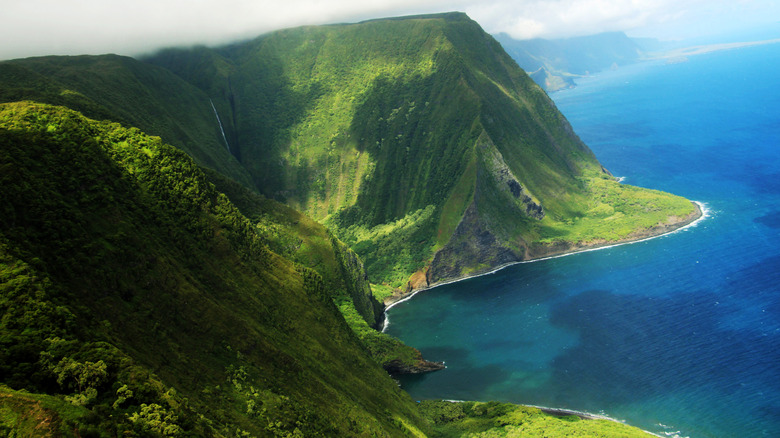An aerial view of Molokaʻi island