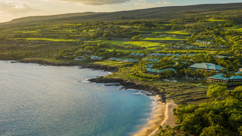 Aerial view of the Four Seasons Resort Lanai on Hulopoe Bay