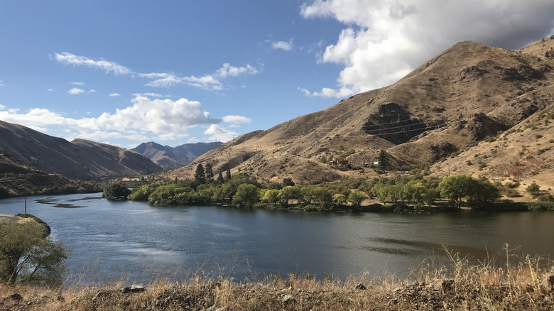 The rocky cliffs of Hells Canyon