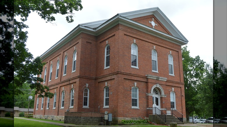 Pope County Courthouse.