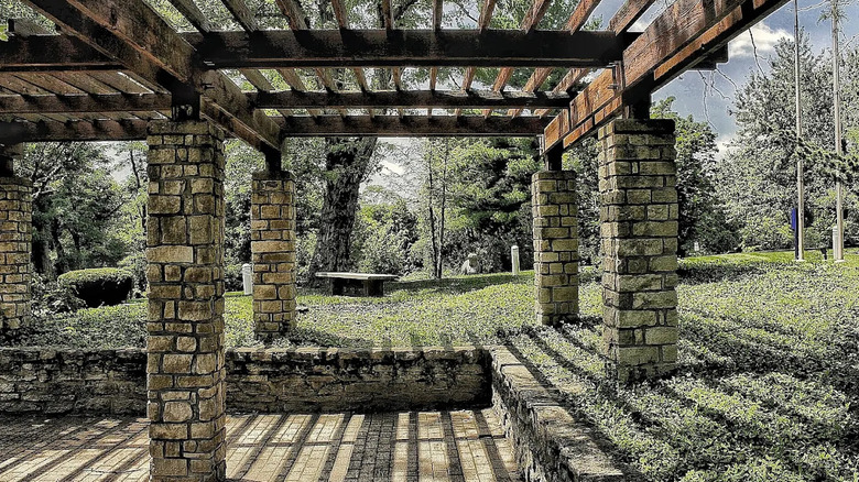 Brick pillars holding up wood in Florence Nature Park