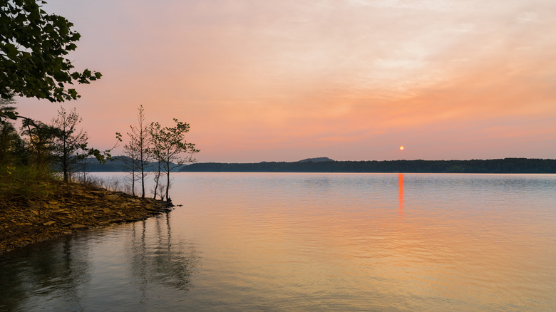 Sun setting on Cave Run Lake