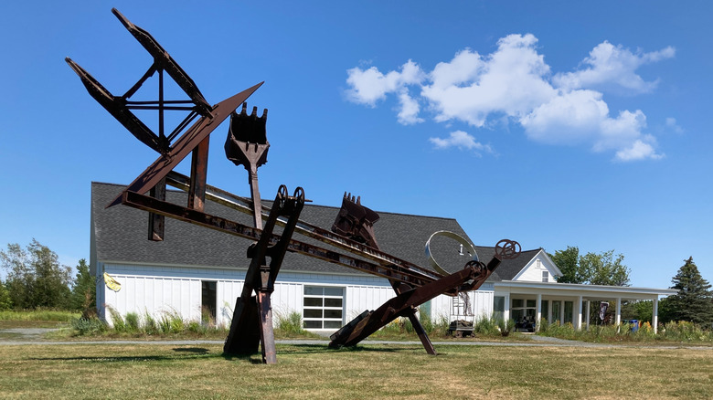 Massive sculpture in Franconia Sculpture Park