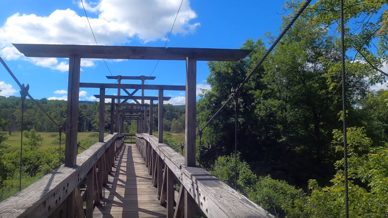 Suspension bridge along hike to Pinwheel Vista
