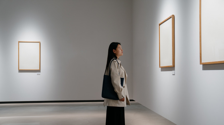 Girl in an art gallery