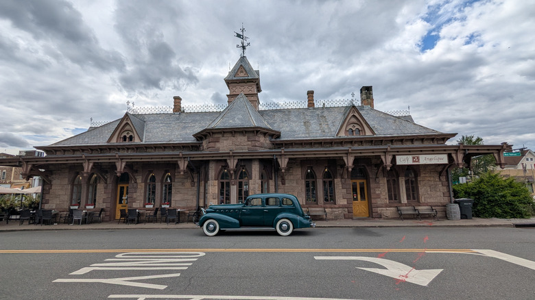 Tenafly railroad station