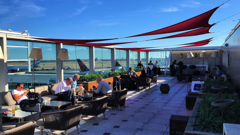 The rooftop terrace of JFK's Delta Sky Club