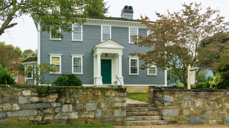 The Varnum House Museum, a historic building in Rhode Island