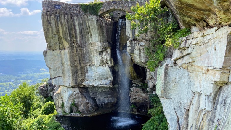 Lover's Leap waterfall and overlook