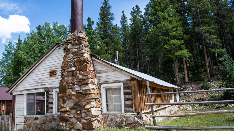 Williams Hinman Soderlind House in St. Elmo, Colorado