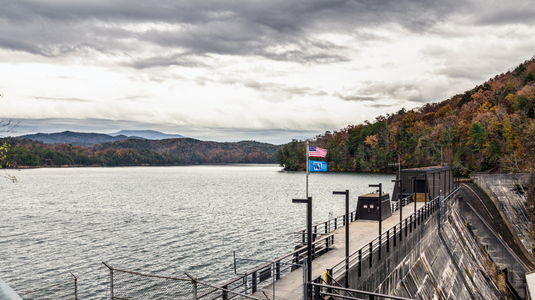 The American flag flutters in the breeze near Parksville Lake