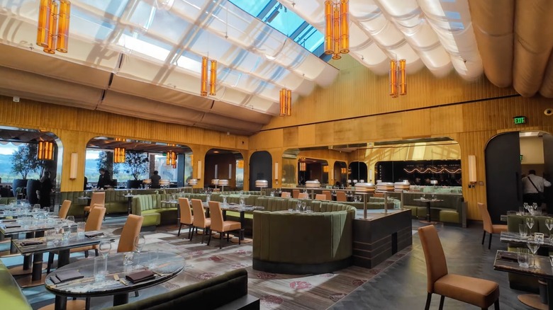 Dining room at AYA at Graton Resort & Casino