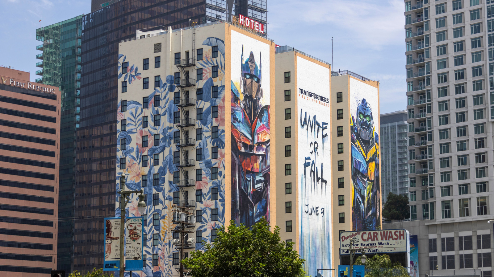 One Of The Only Businesses In America Created By And For Women Is A Chic  And Historic Los Angeles Hotel