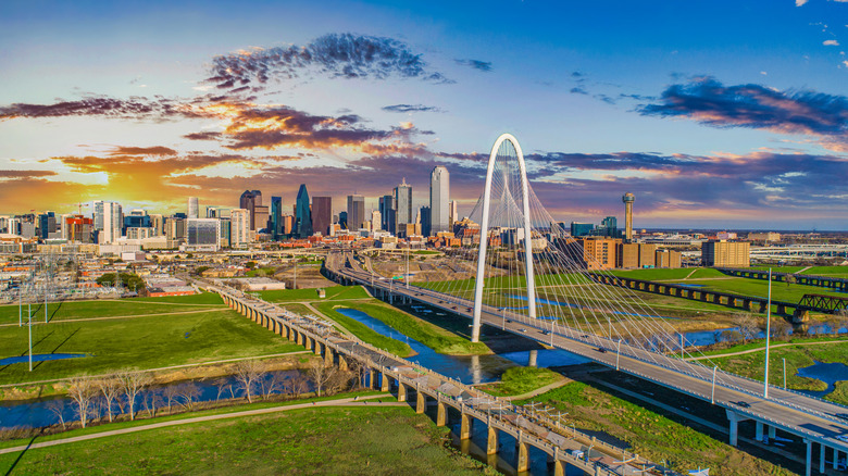 Aerial view of downtown Dallas, Texas at dusk
