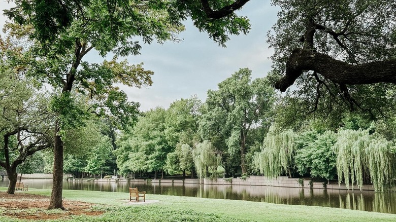 Lakeside Park in Highland Park, Texas