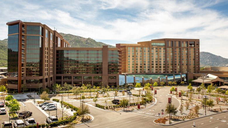 Exterior shot of the sprawling Pechanga Resort Casino in Temecula set against rolling hills